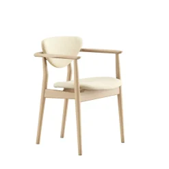 109 Armchair, valnød af Finn Juhl