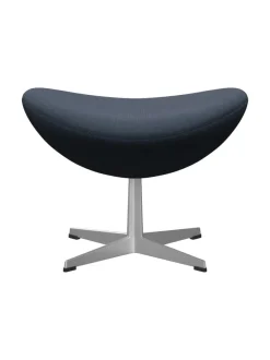 3127 Fodskammel til Ægget af Arne Jacobsen stofgr. 1