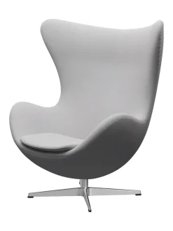 3316 Ægget af Arne Jacobsen læder