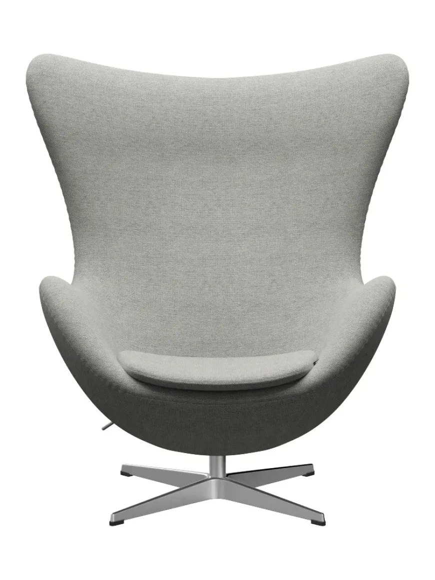 3316 Ægget af Arne Jacobsen læder