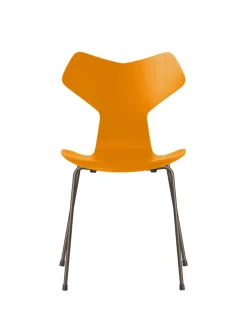 3130 Grand Prix stol i farvet ask af Arne Jacobsen