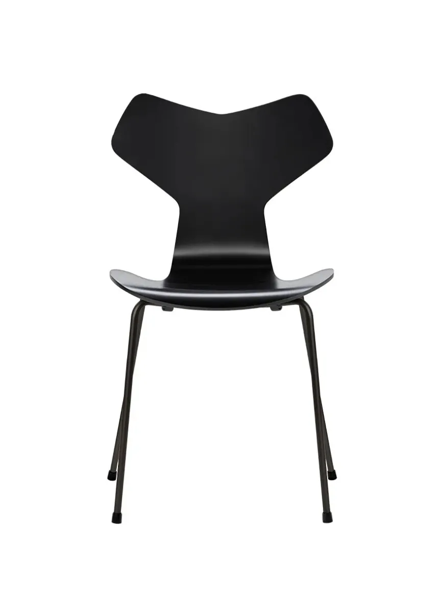 3130 Grand Prix stol lakeret af Arne Jacobsen