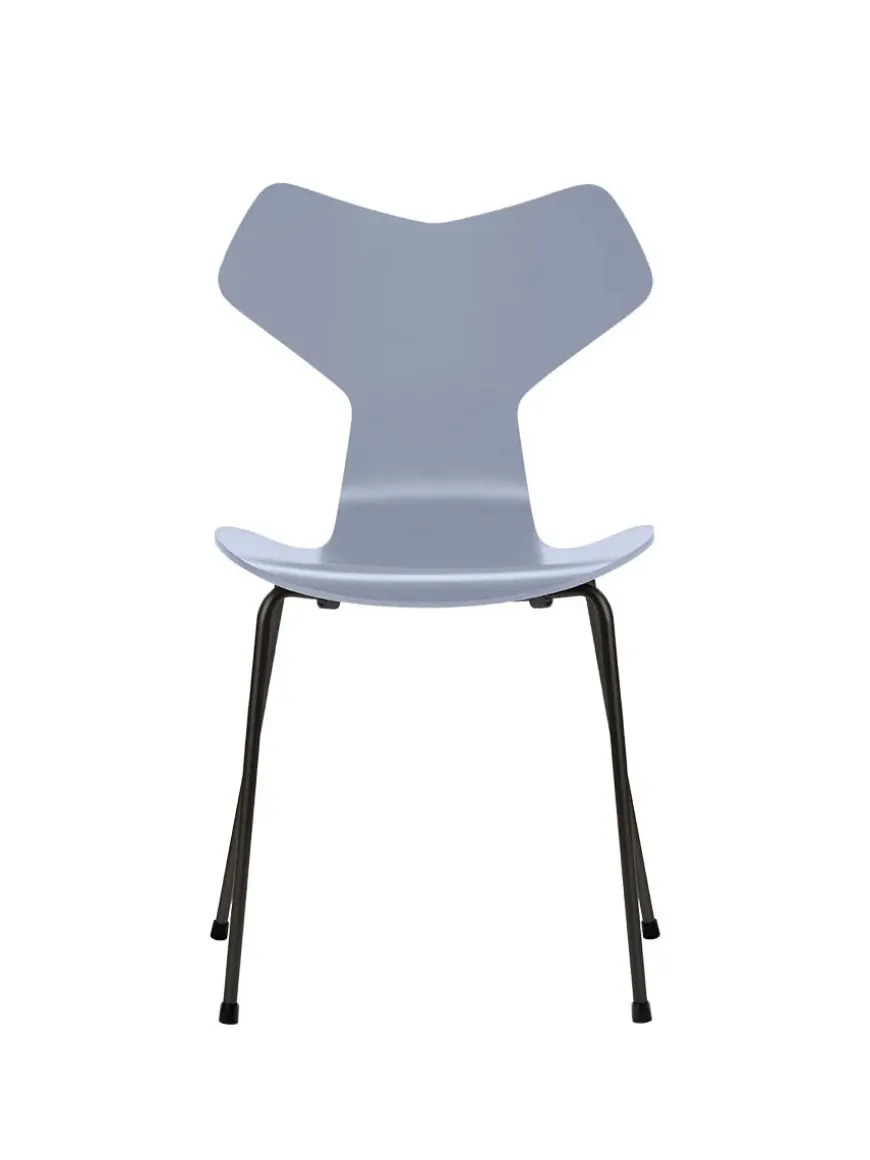3130 Grand Prix stol lakeret af Arne Jacobsen