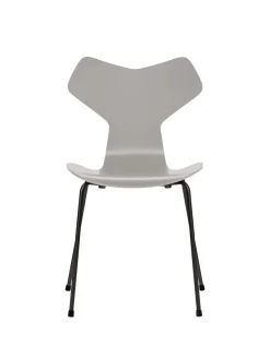3130 Grand Prix stol lakeret af Arne Jacobsen