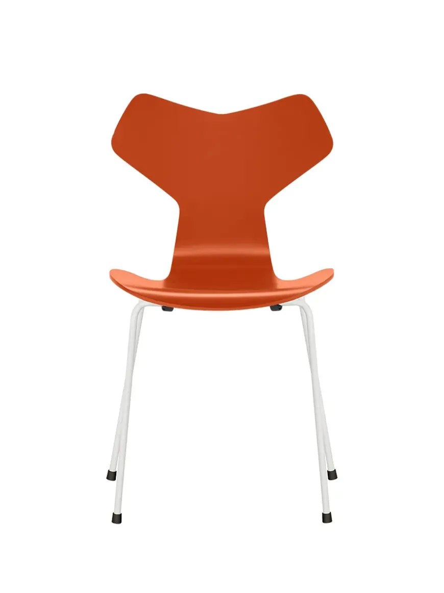 3130 Grand Prix stol lakeret af Arne Jacobsen