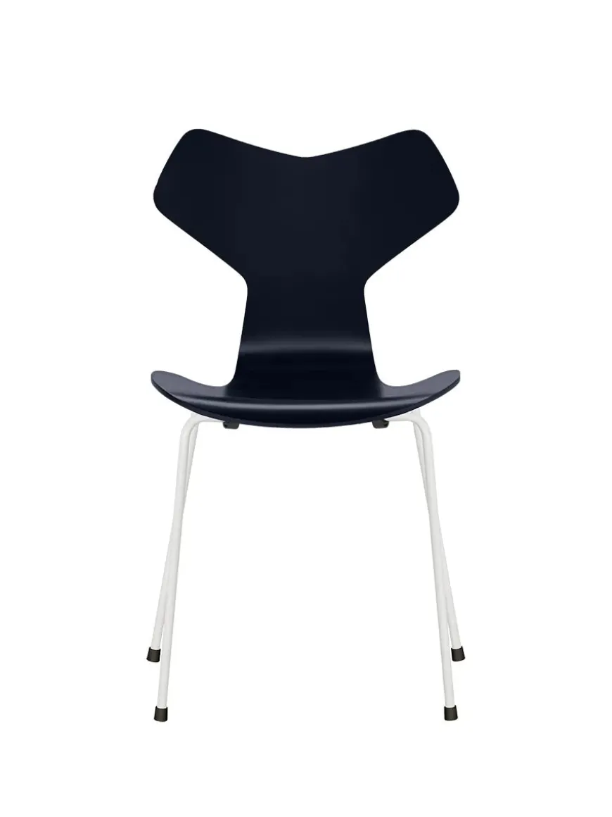 3130 Grand Prix stol lakeret af Arne Jacobsen
