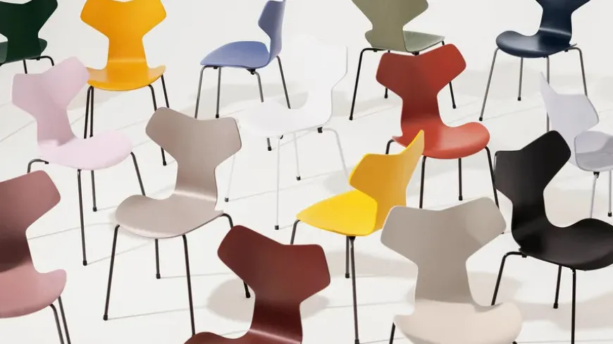 3130 Grand Prix stol lakeret af Arne Jacobsen