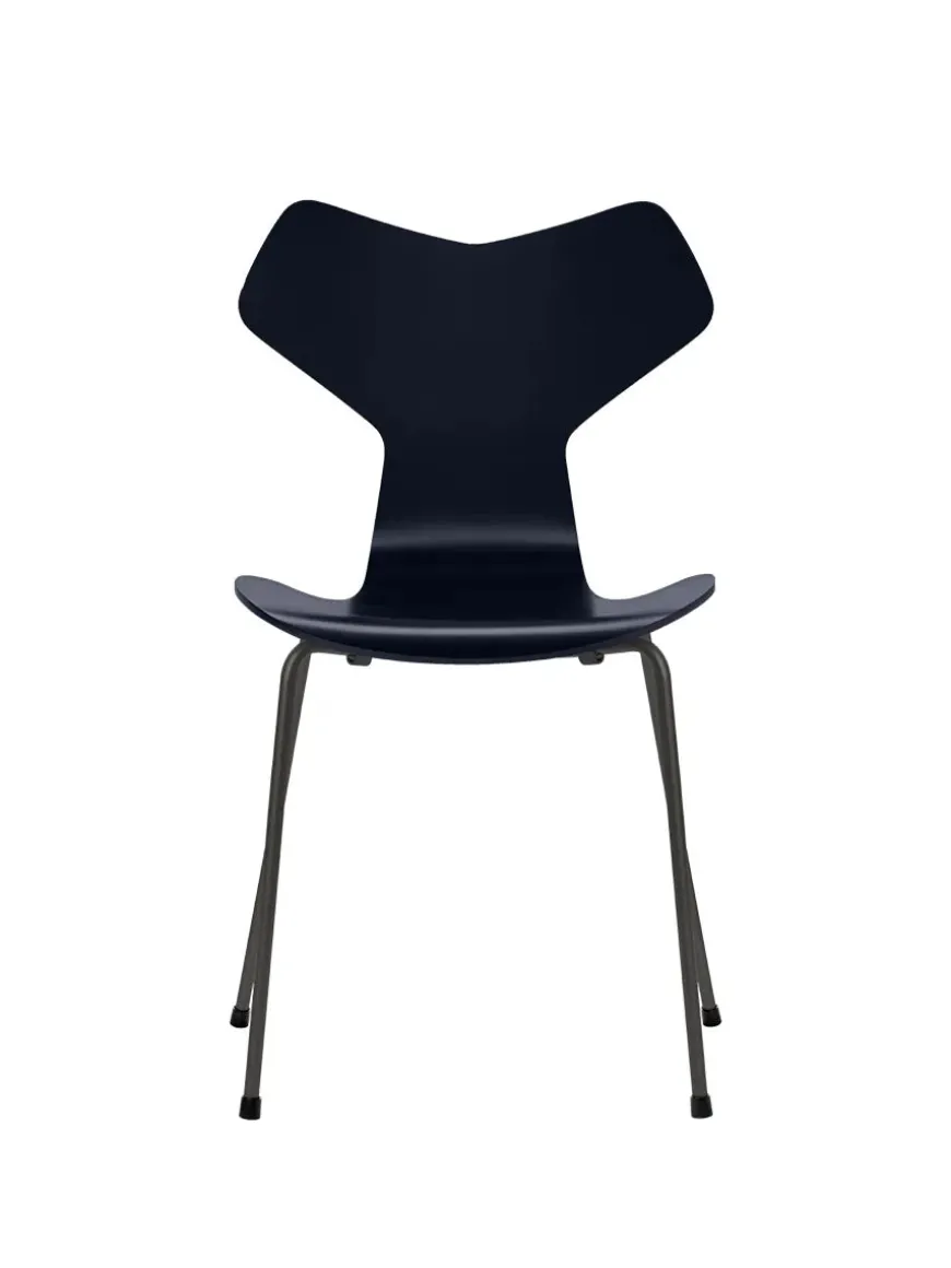 3130 Grand Prix stol lakeret af Arne Jacobsen