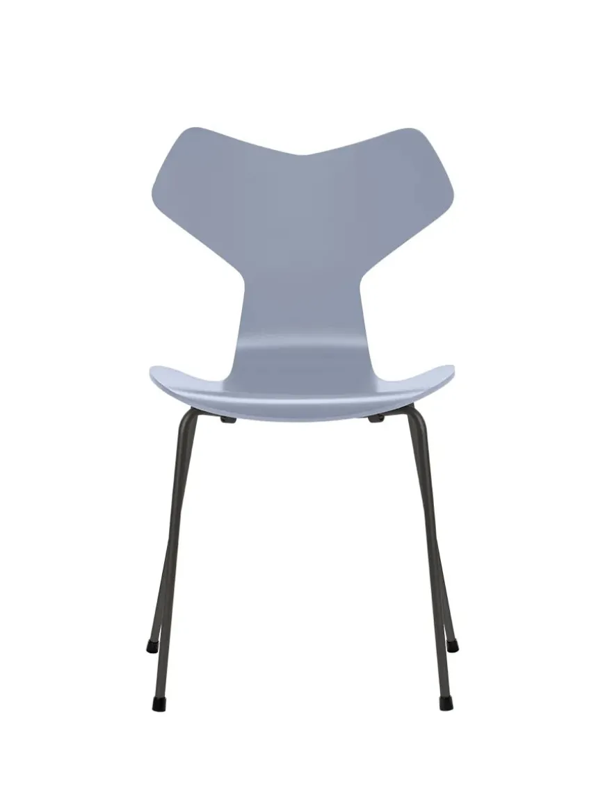 3130 Grand Prix stol lakeret af Arne Jacobsen