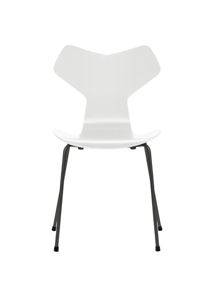 3130 Grand Prix stol lakeret af Arne Jacobsen