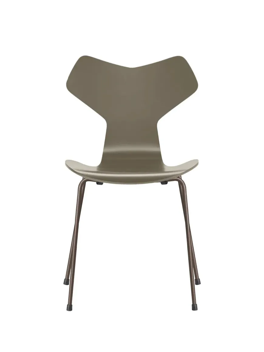 3130 Grand Prix stol lakeret af Arne Jacobsen