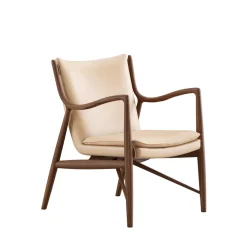 45 Lænestol, eg klar olie af Finn Juhl