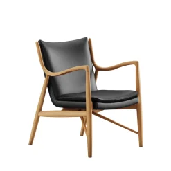 45 Lænestol, eg olie af Finn Juhl