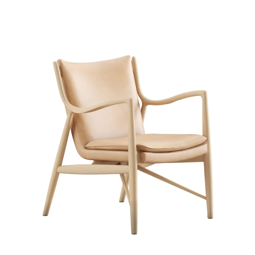 45 Lænestol, valnød af Finn Juhl