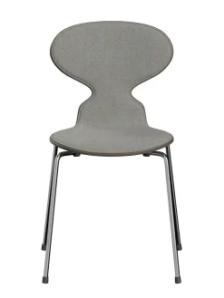 3101 Myren Stol, forsidepolstret af Arne Jacobsen