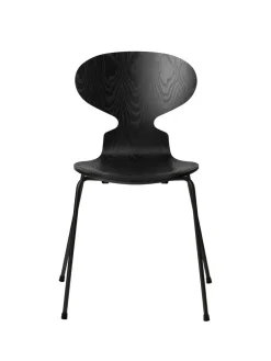 3101 Myren Stol i farvet ask af Arne Jacobsen