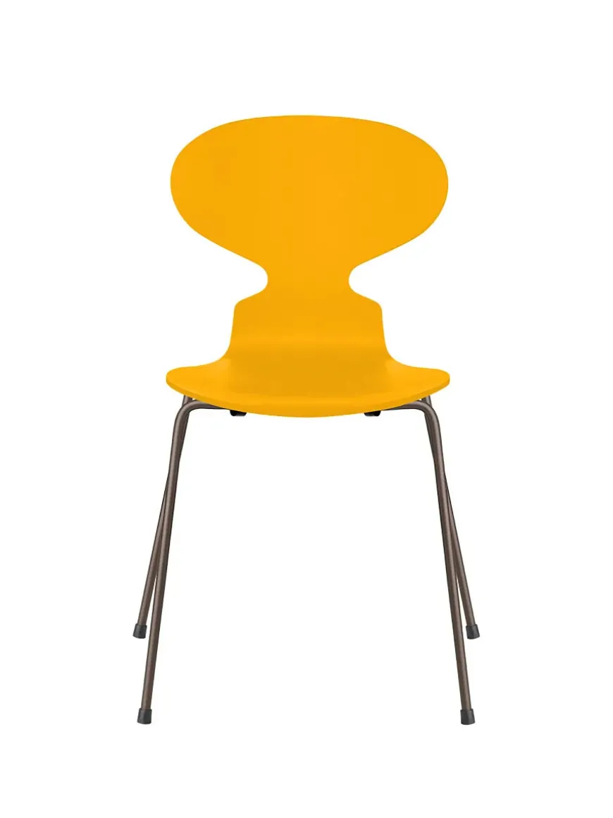 3101 Myren Stol lakeret af Arne Jacobsen