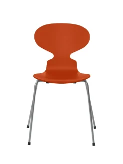 3101 Myren Stol lakeret af Arne Jacobsen