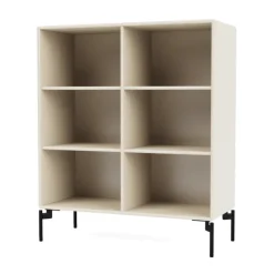 1113 reol inkl. hjul fra Montana