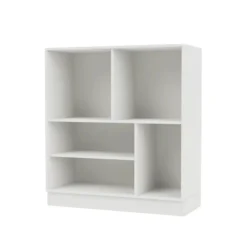 1619 reol inkl. hjul fra Montana