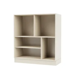 1619 reol inkl. hjul fra Montana