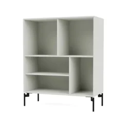 1619 reol inkl. hjul fra Montana