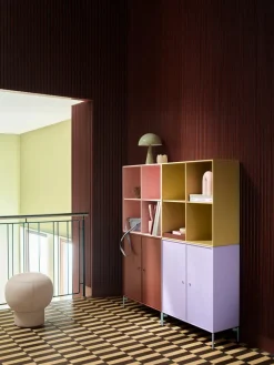 1112 reol inkl. sokkel fra Montana