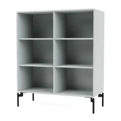 1113 reol inkl. sokkel fra Montana