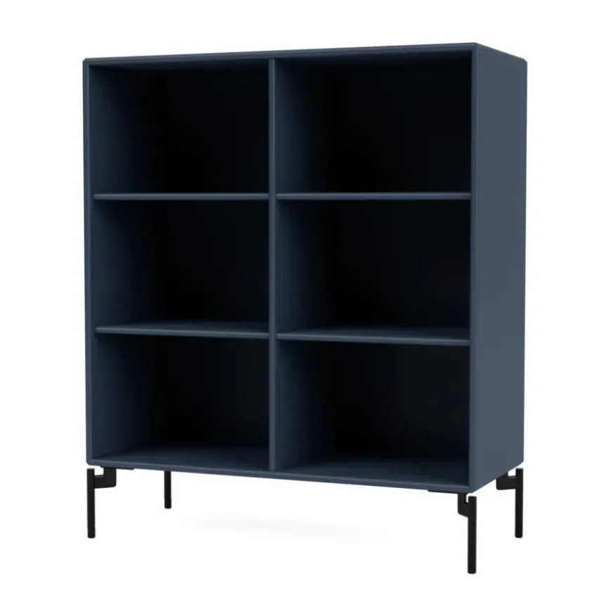 1113 reol inkl. sokkel fra Montana