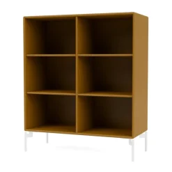 1113 reol inkl. sokkel fra Montana