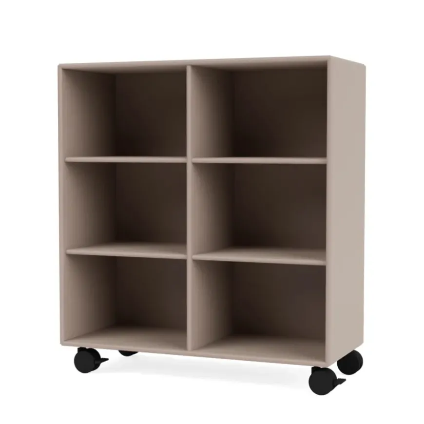 1113 reol inkl. sokkel fra Montana