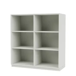 1113 reol inkl. sokkel fra Montana