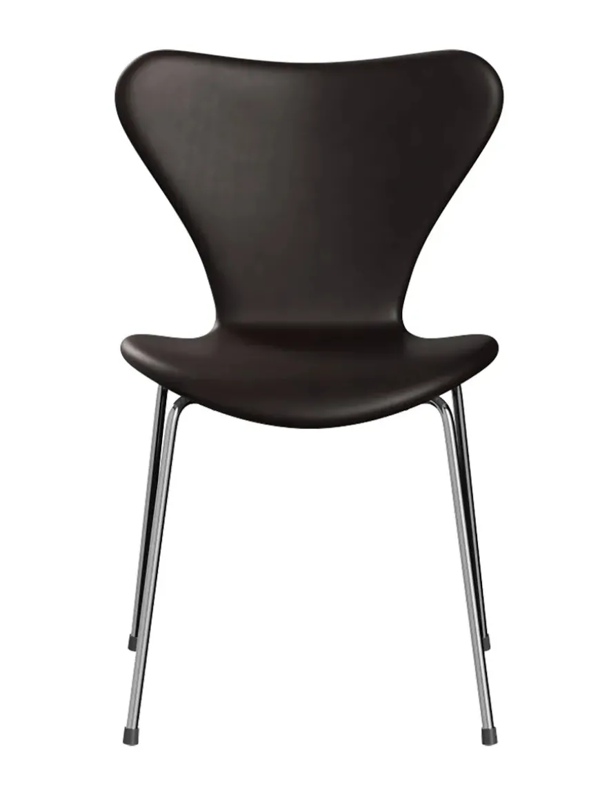 3107 Serie 7, fuldpolstret af Arne Jacobsen