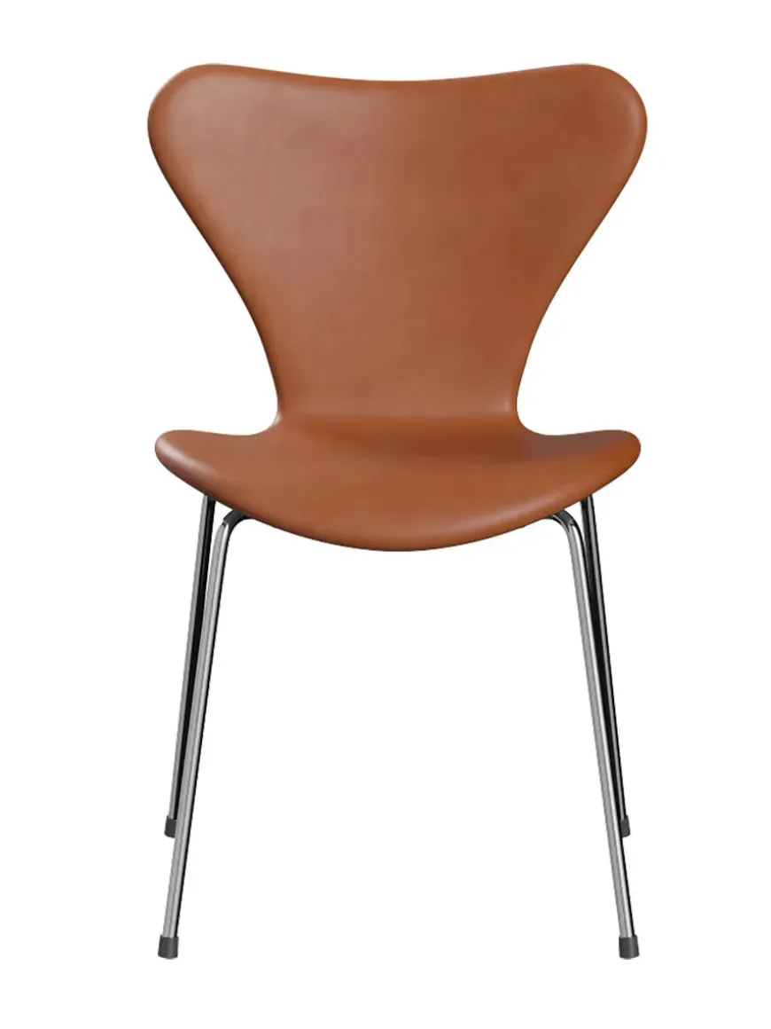 3107 Serie 7, fuldpolstret af Arne Jacobsen