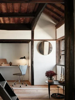 3117 Serie 7 Kontorstol af Arne Jacobsen