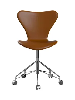 3117 Serie 7 Kontorstol af Arne Jacobsen