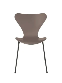 3107 Serie 7 stol lakeret af Arne Jacobsen