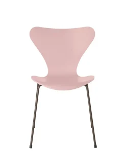 3107 Serie 7 stol lakeret af Arne Jacobsen