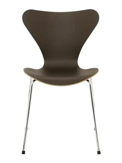 3107 Serie 7 Stol, naturfiner af Arne Jacobsen