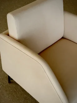 77 Stol, eg olie af Finn Juhl