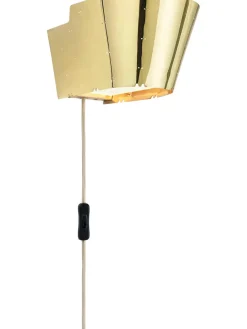 9464 væglampe fra GUBI