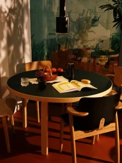 Aalto Table Round, Ø100 cm fra Artek