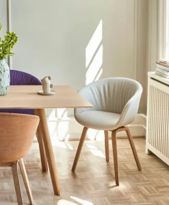 About a Chair AAC22 forsidepolstret, hvid skal fra Hay