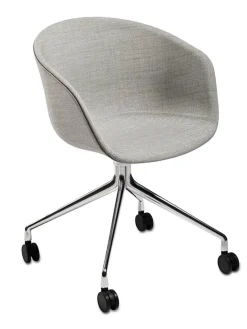 About a Chair AAC53 fra Hay