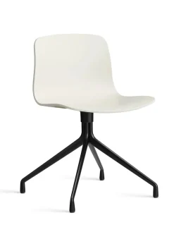 About a Chair AAC15 fra Hay