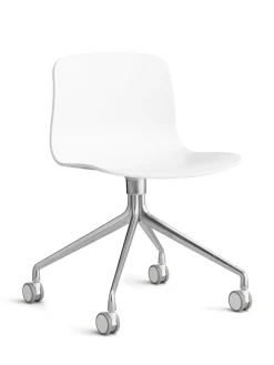 About a Chair AAC11 fra Hay