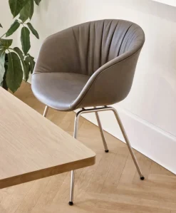 About a Chair AAC26 fra Hay