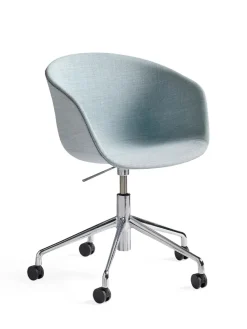 About a Chair AAC21 fra Hay