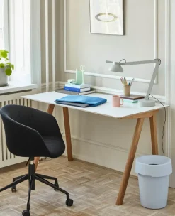 About a Chair AAC21 fra Hay