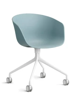 About a Chair AAC21 fra Hay